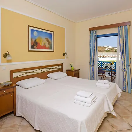 Hotel Maltezana Beach Hotel 3*