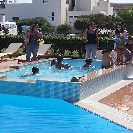 Maltezana Beach Hotel Hotell 3*