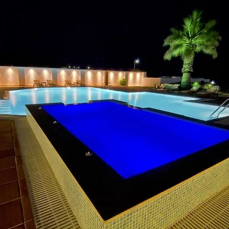 Hotell Maltezana Beach Hotel